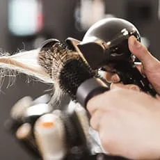 Follow @namesalon on Instagram - 纬来·体育